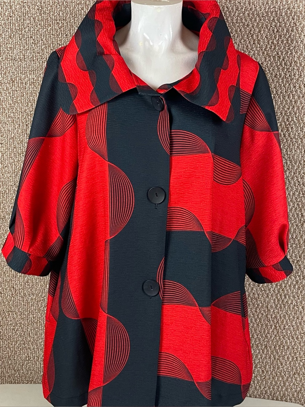 Damee Jacket Women’s 1X Black Red 3/4 Sleeve Pockets Button Up Art Yo Wear R2